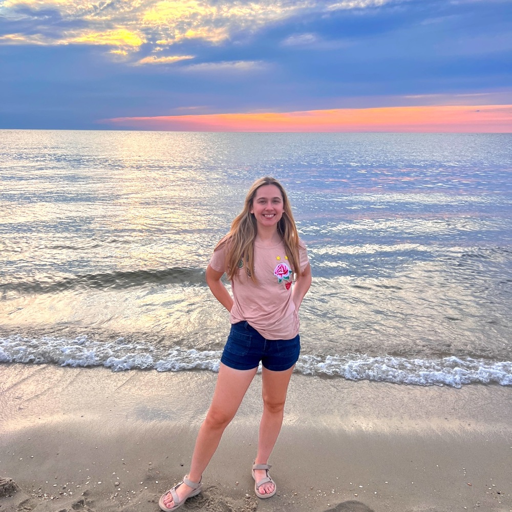 Meet your Posher, Becca